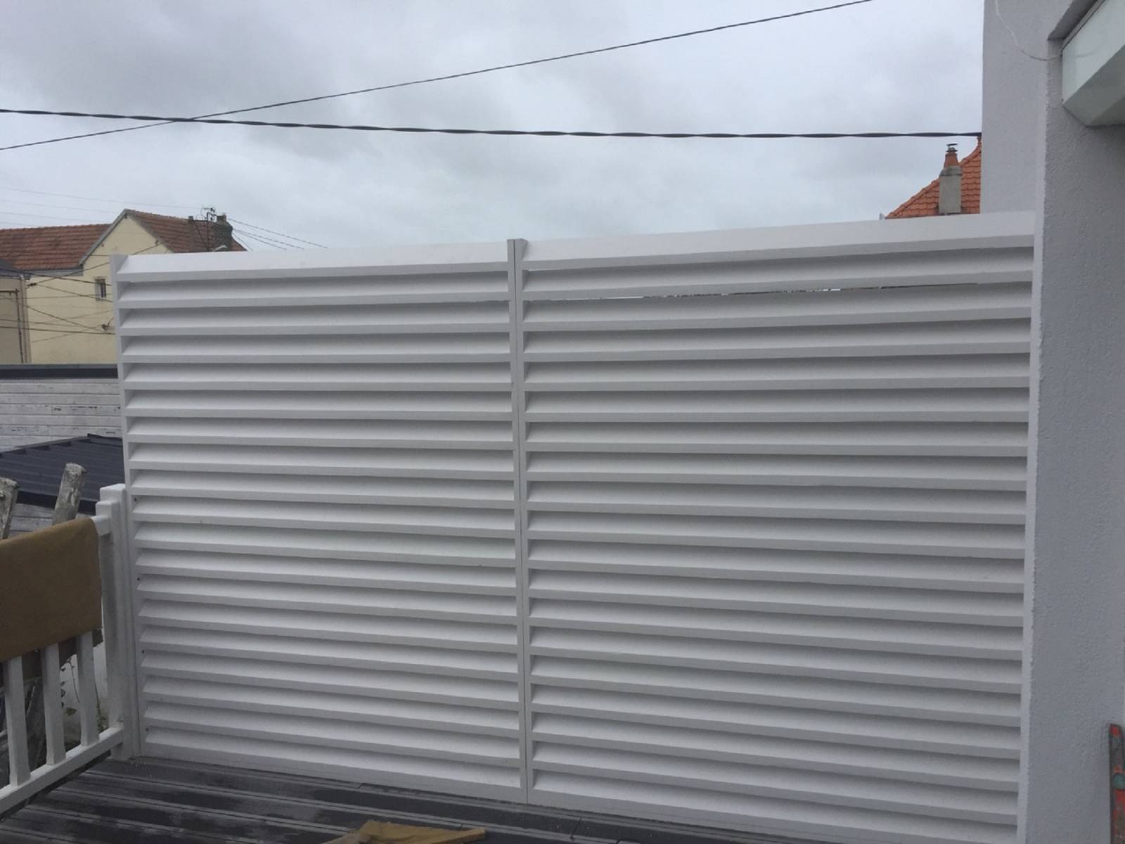 Installer des brises vues en bois par un professionnel proche Harfleur 76