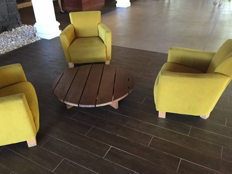 Réaliser la fabrication sur mesure d'un meuble par un menuisier proche Etretat 76