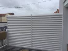 Installer des brises vues en bois par un professionnel proche Harfleur 76